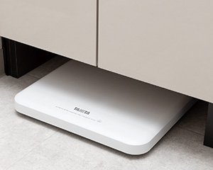 毎日の健康管理に ヘルスメーター収納スペース