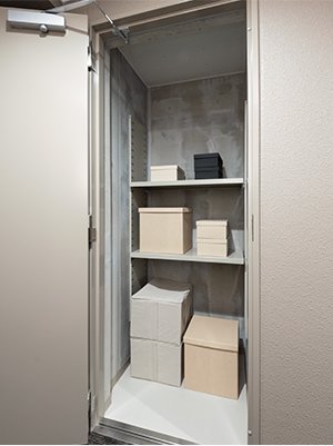 万が一の時に備えて 備蓄倉庫
