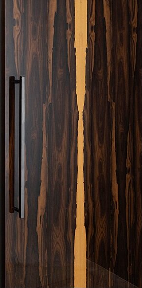 リビングダイニングドア
（フロアヒンジ）