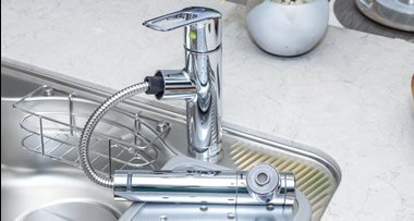 浄水機能付ハンドシャワー水栓