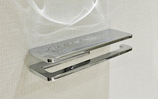 タオル掛け上小物置