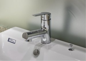 シングルレバー混合水栓（ウルトラファインバブル方式）
