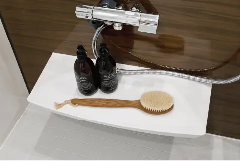 ワイドカウンター