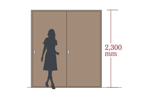 2,300mmの建具高