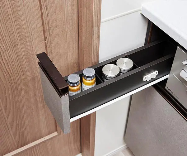 スパイスラック（ソフトクローズ付き）