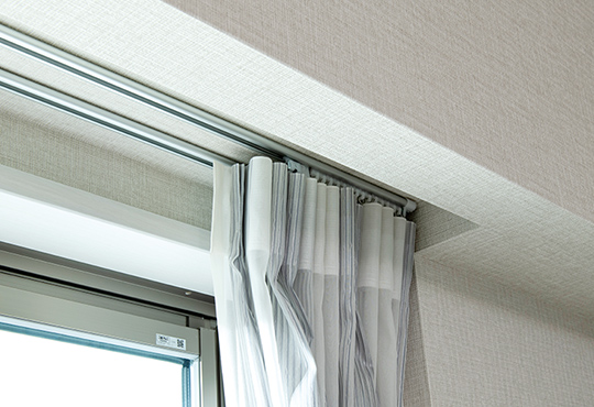 カーテンボックス