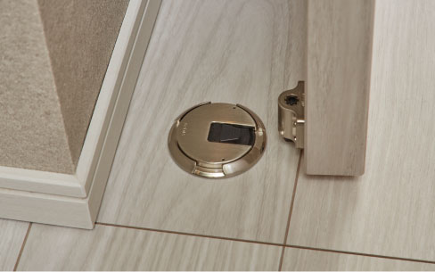※カラーセレクトによって形状が異なります。