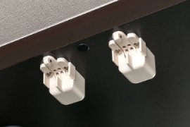 耐震ラッチ