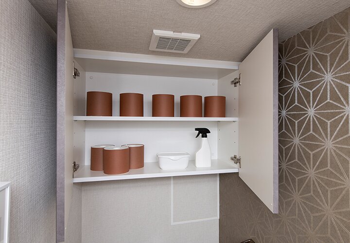 トイレ吊戸棚