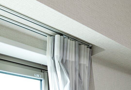 カーテンボックス