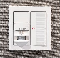 人感センサー付玄関照明スイッチ