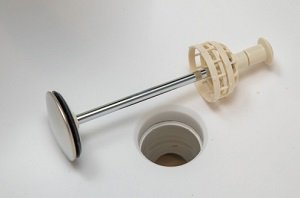 フランジレス排水口