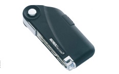 先進のハンズフリー「Raccess」(ラクセス)システム