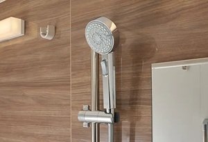 グローエ製シャワーヘッド