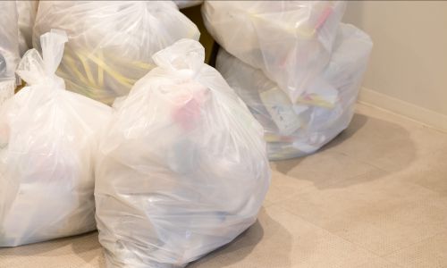 24時間ゴミ置場
(生ゴミ等以外の可燃ゴミのみ)