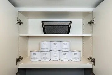 トイレ上部吊戸棚