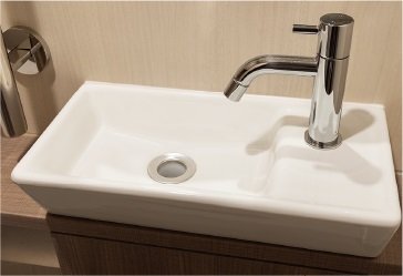 トイレ手洗いカウンター
