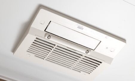 ミストサウナ機能付き
ガス温水式浴室暖房乾燥機