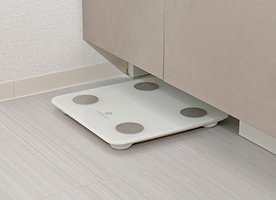 ヘルスメーター
収納スペース