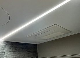 フラットライン
LED照明（白色）