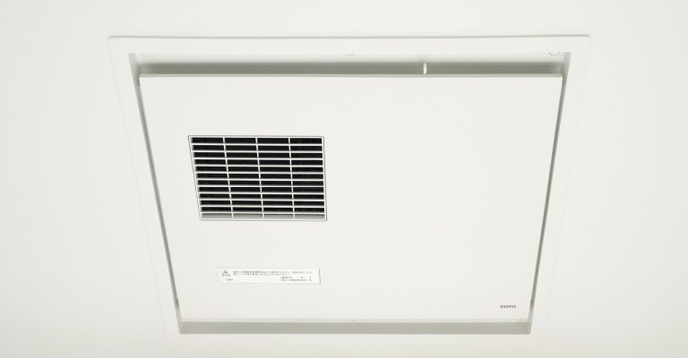 浴室換気暖房乾燥機