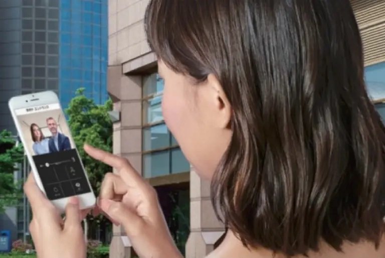 インターホンアプリとスマートフォン連携