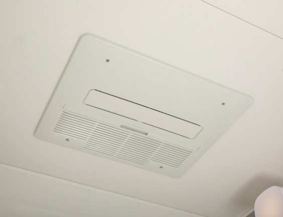 ガス温水浴室暖房乾燥機