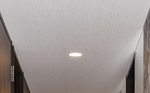 廊下木目天井