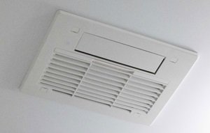 浴室暖房乾燥機
