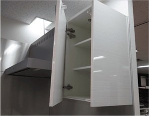 レンジフード横吊戸棚