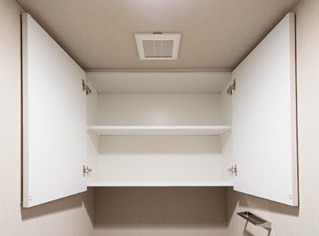 トイレ吊戸棚