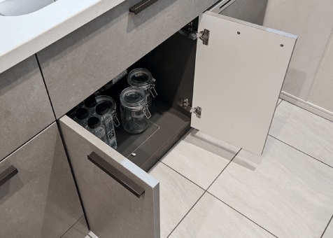 シンクキャビ開き扉収納