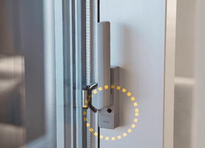 鍵付きクレセント錠