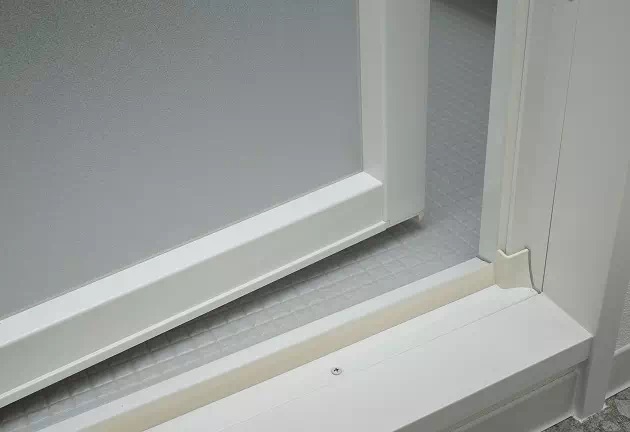 スッキリドア