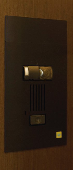 インターホン