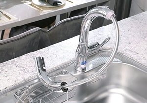 浄水器一体型タッチレスハンドシャワー水栓