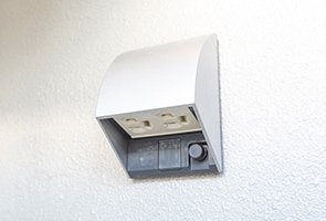 防水コンセント