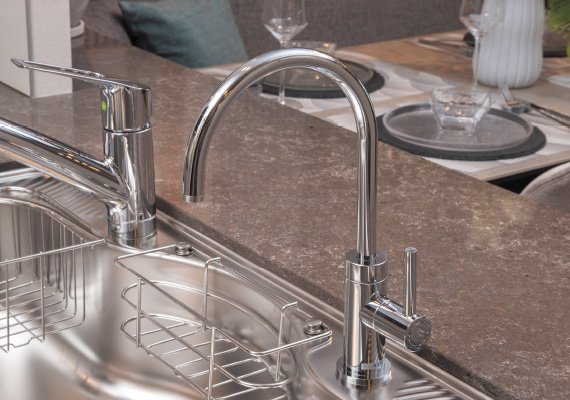 ビルトイン浄水器
