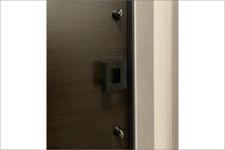 防犯性を高めるダブルロック