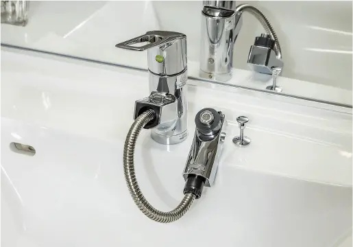 シングルレバー混合水栓