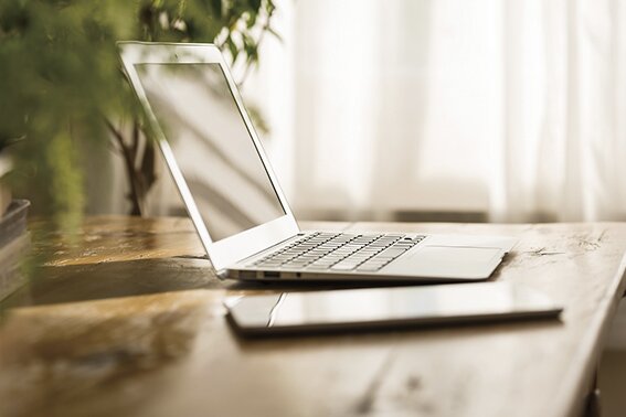 快適なネット環境を叶える
高速インターネット回線