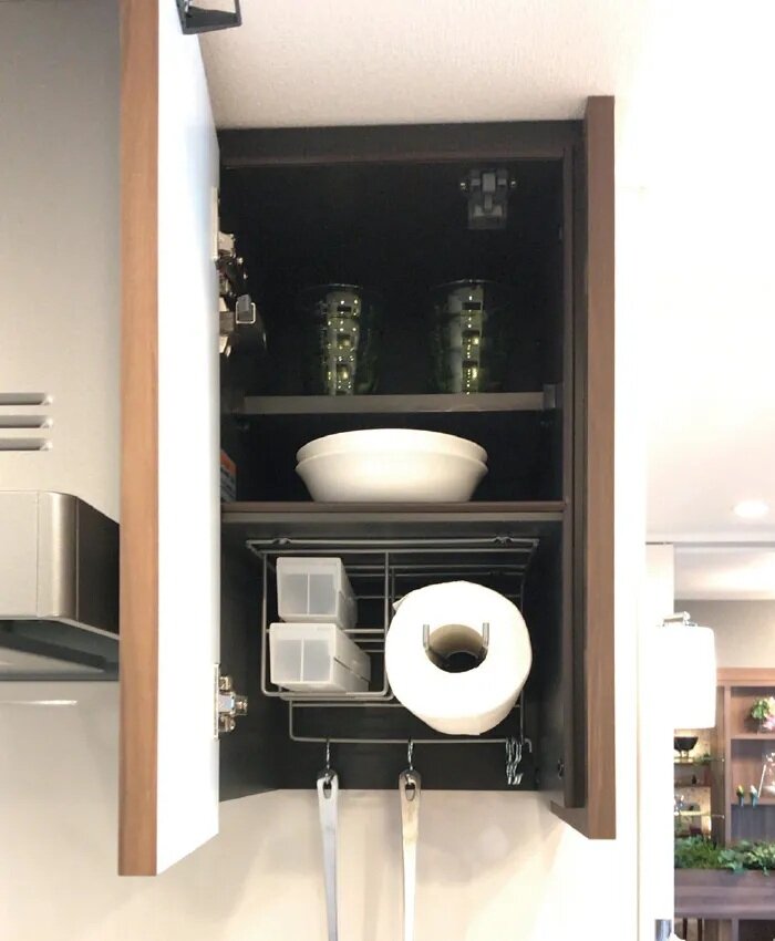 マルチハンガー付吊戸棚