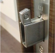 鎌式デッドボルト錠
