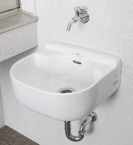 バルコニー水栓