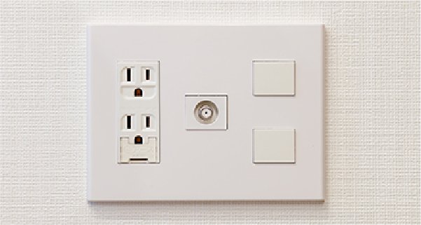 マルチメディアコンセント