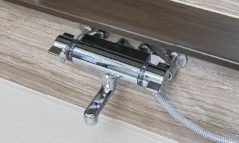 サーモスタット付混合水栓&浴室カウンター