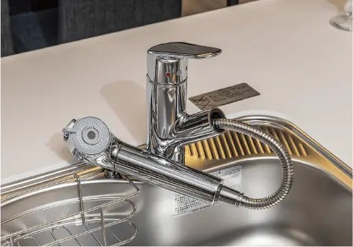 浄水器一体型ハンドシャワー水栓