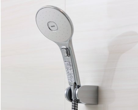 スイッチ付エコアクアシャワー
