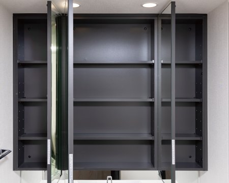 三面鏡裏収納