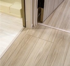 フラットフロア